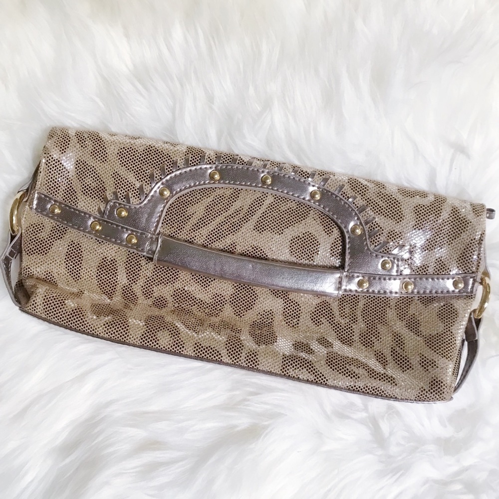 NWOT Chinese Laundry Clutch